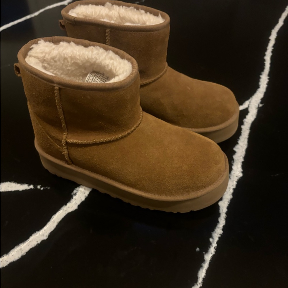 Ugg platform.